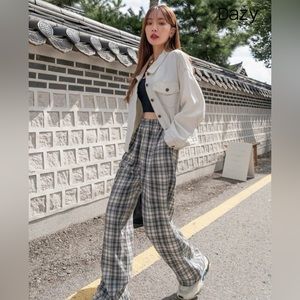 DAZY Plaid Slant Pocket Pants